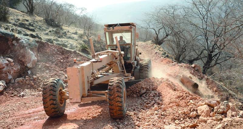 قوات السلطان المسلحة صفحات مضيئة من النهضة والفداء والتفاني من أجل المساهمة فـي بناء الوطن