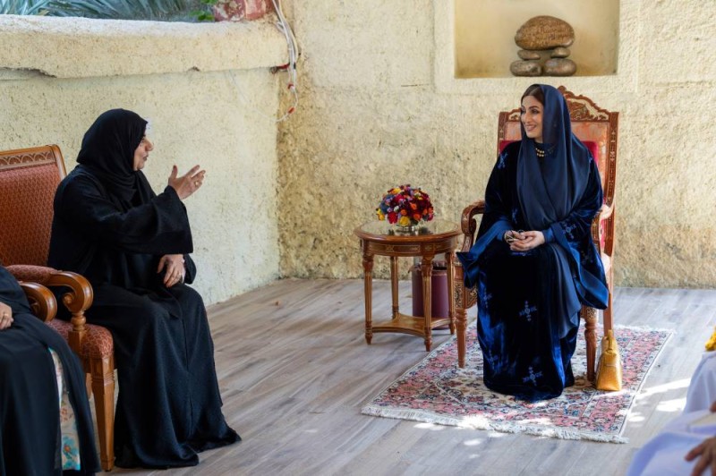 السّيدةُ الجليلةُ تزور محافظة البريمي