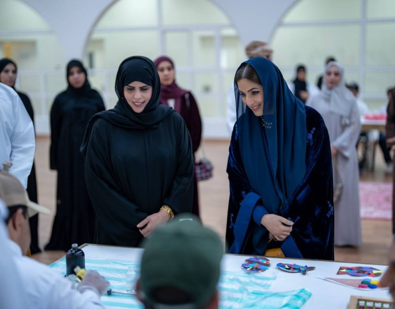 السّيدةُ الجليلةُ تزور محافظة البريمي