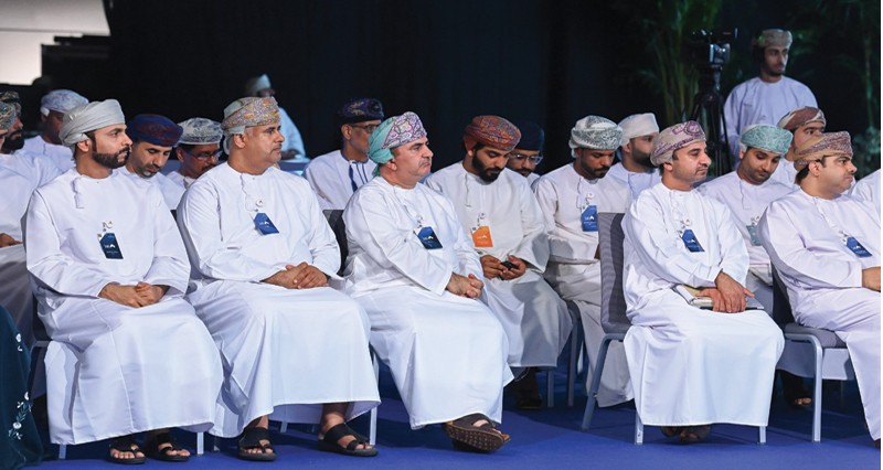 ذي يزن بن هيثم: تطلعات الشباب محل اهتمامنا والمصنعة ستحتضن المدينة الرياضية المتكاملة