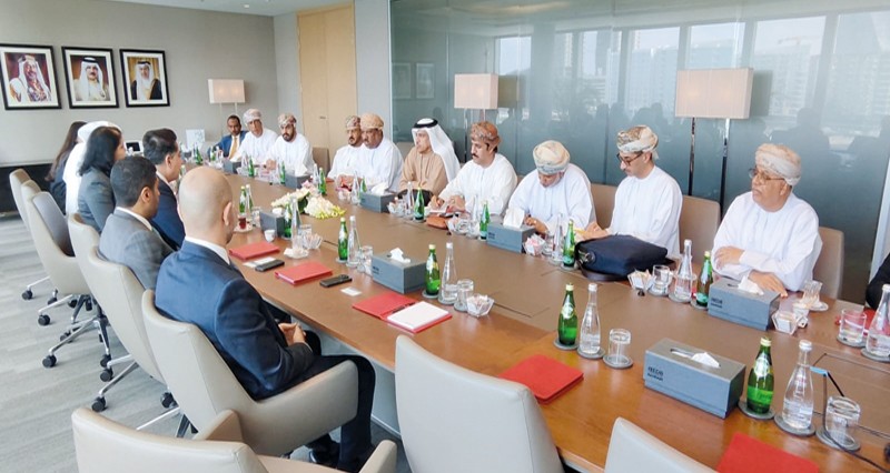 تنمية التعاون وزيادة التبادل التجاري بين سلطنة عمان والبحرين