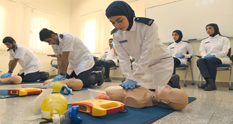 سلطنة عمان تحتفل باليوم العالمي للدفاع المدني وسط إنجازات نوعية