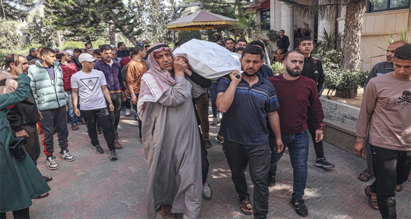 إسرائيل تغتال سبعة من موظفي منظمة إغاثية أميركية بضربة فـي غزة