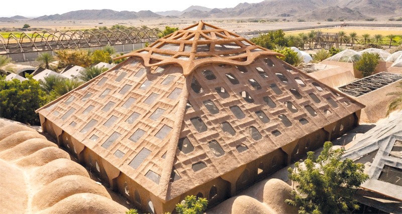 إطلاق مشروع عالم سفاري فـي إبراء ثاني أيام العيد