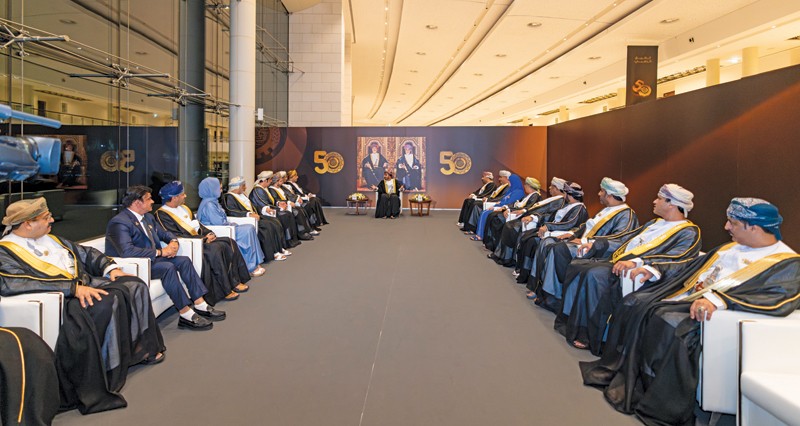 برعاية ذي يزن بن هيثم .. &laquo;الغرفة&raquo; تحتفل بالذكرى الخمسين لتأسيسها وتدشن الهوية الجديدة