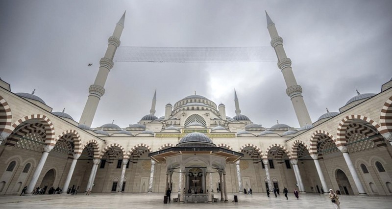 جامع &laquo;تشاملجه&raquo; فـي إسطنبول.. تحفة معمارية مذهلة
