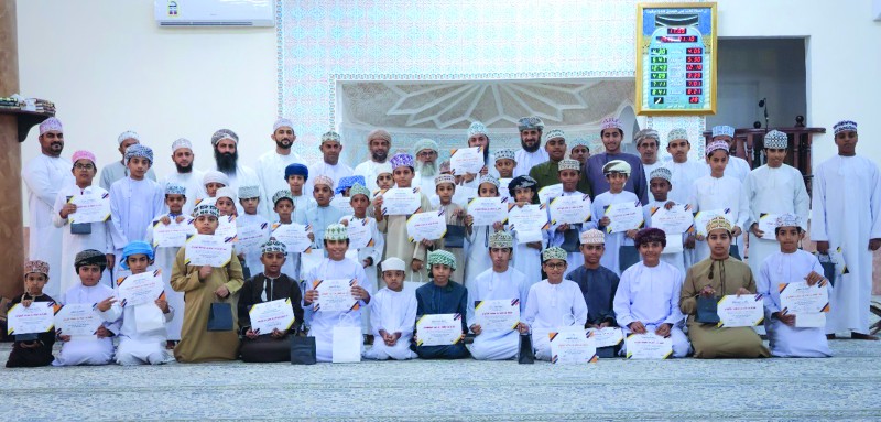 ختام مناشط برنامج &laquo;الصيف والقرآن&raquo; بالعامرات