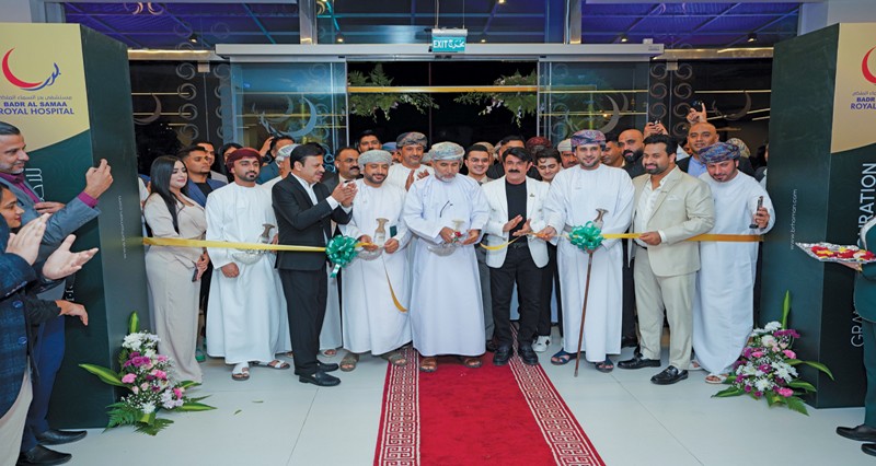 افتتاح مستشفى بدر السماء الملكي بالغبرة