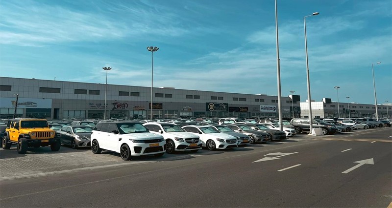 مدينة سندان .. أكبر تجمع لمعارض السيارات المستعملة فـي سلطنة عمان