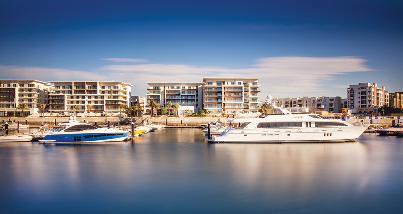 3 جوائز للموج مسقط من جمعية موانئ اليخوت