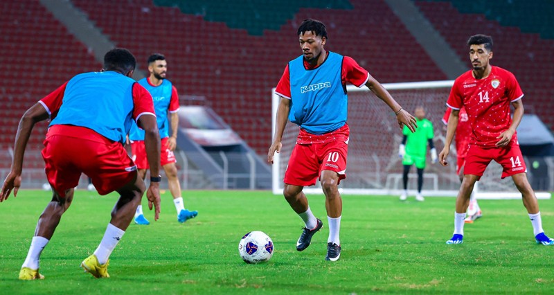 منتخبنا يستعد للأردن من ملعب الكرامة واستقبال رسمي لبعثة الأحمر