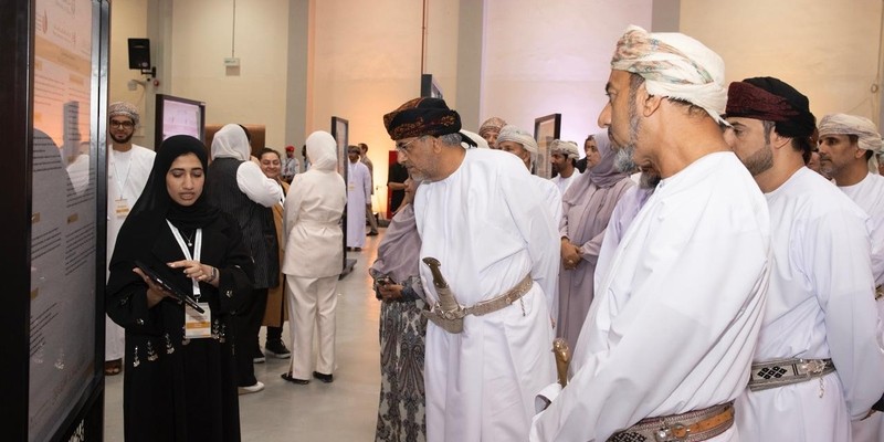 افتتاح أعمال مؤتمر ريادة الأعمال في الشرق الأوسط وشمال أفريقيا بجامعة نزوى