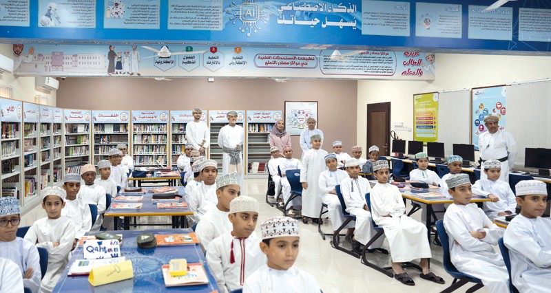 زيارة جلالة السلطان لمدرسة السلطان فيصل بن تركي رسالة عميقة الأثر للهيئات التعليمية والطلبة