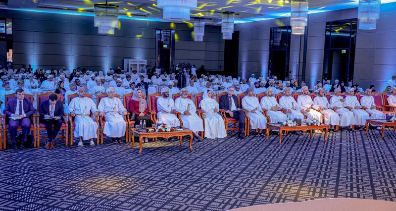استعراض التجربة الألمانية فـي مجالات إعداد موازنات المحافظات وآليات صرفها وجذب الاستثمار المحلي والأجنبي