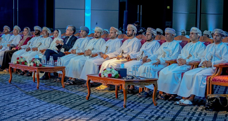 استعراض التجربة الألمانية فـي مجالات إعداد موازنات المحافظات وآليات صرفها وجذب الاستثمار المحلي والأجنبي