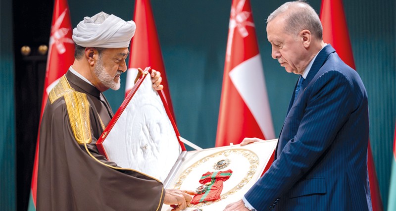 جلالة السلطان والرئيس التركي يبحثان تعزيز علاقات الصداقة التاريخية بين البلدين وجوانب التعاون والاستثمار