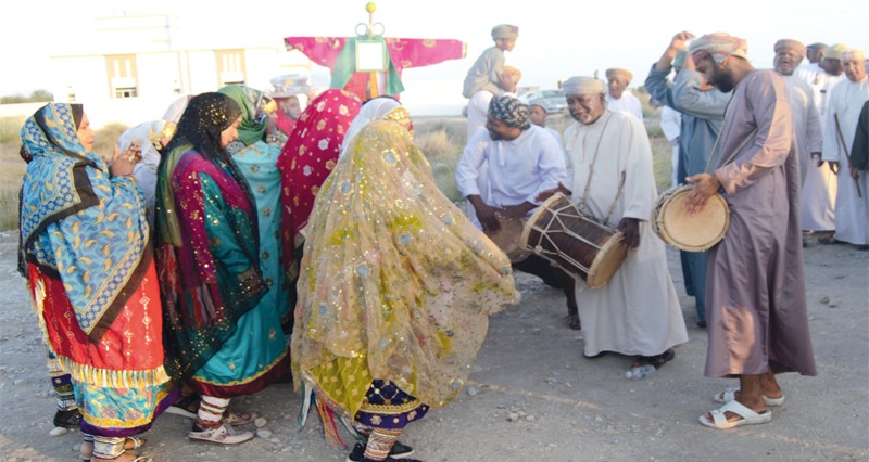 الثقافة والرياضة والشباب تنفذ &laquo;فن التنجيليه&raquo; بقريات