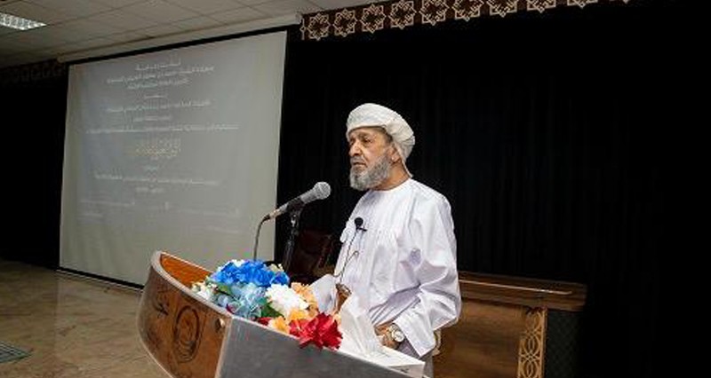 جامعة نزوى تحتفل باليوم العالمي للغة العربية