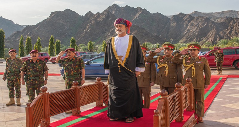 الأحد إجازة رسمية بمناسبة يوم تولي جلالة السلطان مقاليد الحكم