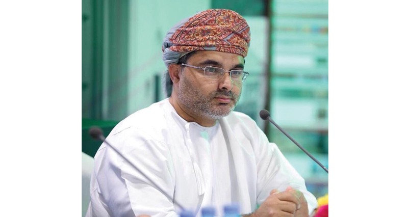 النادي الثقافـي يختار سليمان المعمري الشخصية الثقافية لعام 2024م