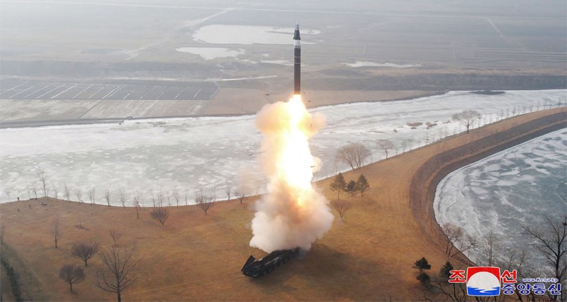 بلينكن يدافع عن التحالف بين واشنطن وطوكيو رغم توترات «يو إس ستيل»