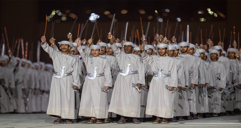 جلالةُ السُّلطان يشملُ برعايتِه السّاميةِ المهرجان الطلابيَّ 'نهضة عُمان المتجدّدة'