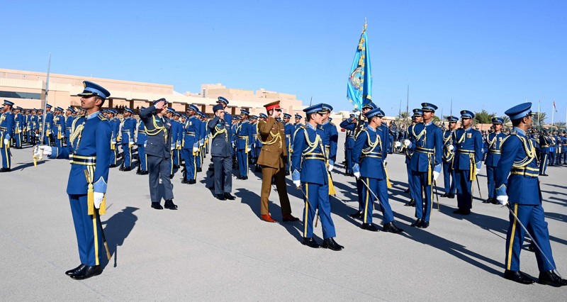 ذي يزن بن هيثم يرعى احتفال سلاح الجو السلطاني العماني بيومه السنوي