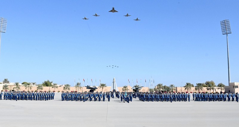 ذي يزن بن هيثم يرعى احتفال سلاح الجو السلطاني العماني بيومه السنوي