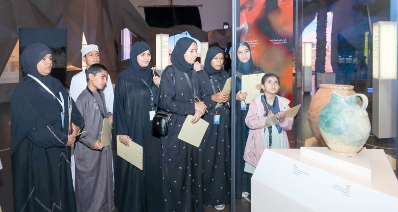 بدء فعاليات أسبوع الفنون بمتحف عمان عبر الزمان