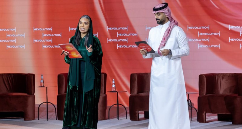 القمة العالمية لإطالة العمر الصحي تستعرض الاستثمارات الاستراتيجية والأبحاث العالمية ودور الذكاء الاصطناعي والعلوم والتقنيات الحديثة