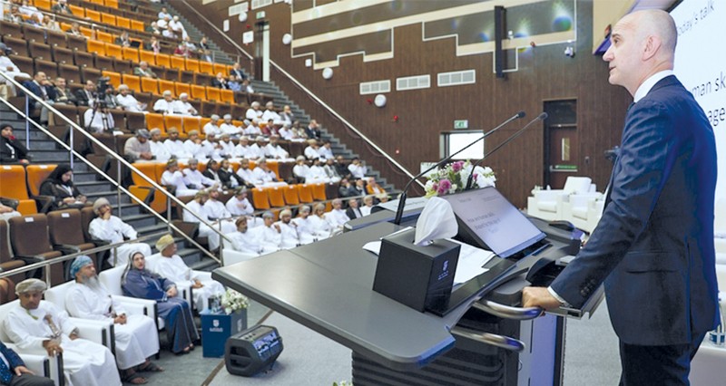 بدء مؤتمر الذكاء الاصطناعي بجامعة صحار