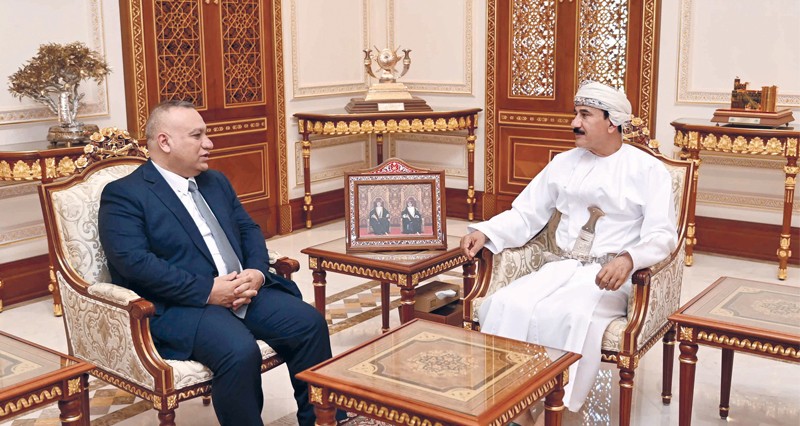 وزير المكتب السلطاني يستقبل وزير خارجية أفغانستان وسفيري العراق ورومانيا