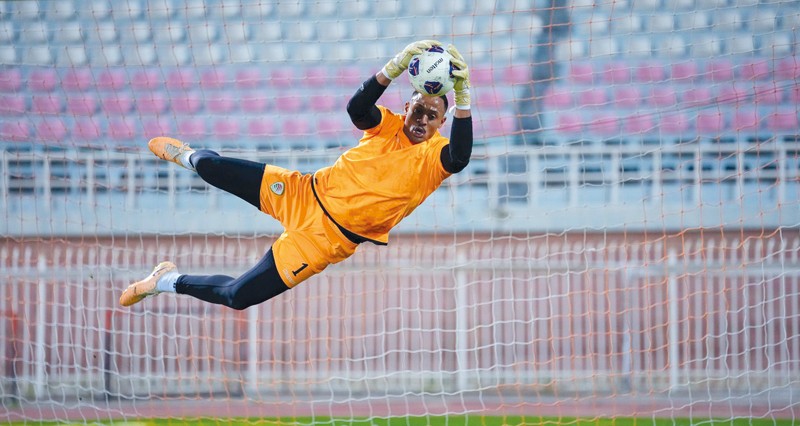 اليوم يومك يا الأحمر.. نريدها عيديـة