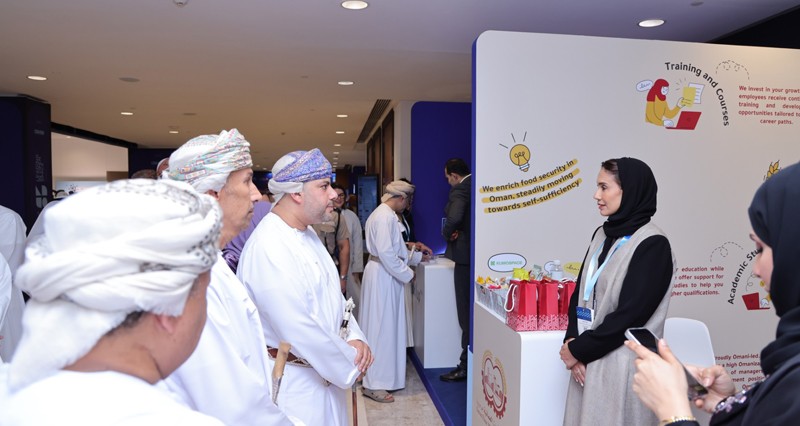 مؤتمر &laquo;أوشرم&raquo; الثامن يستعرض المستجدات المتعلقة بالموارد البشرية والسعي إلى تحقيق التكاملية بين القطاعين العام والخاص