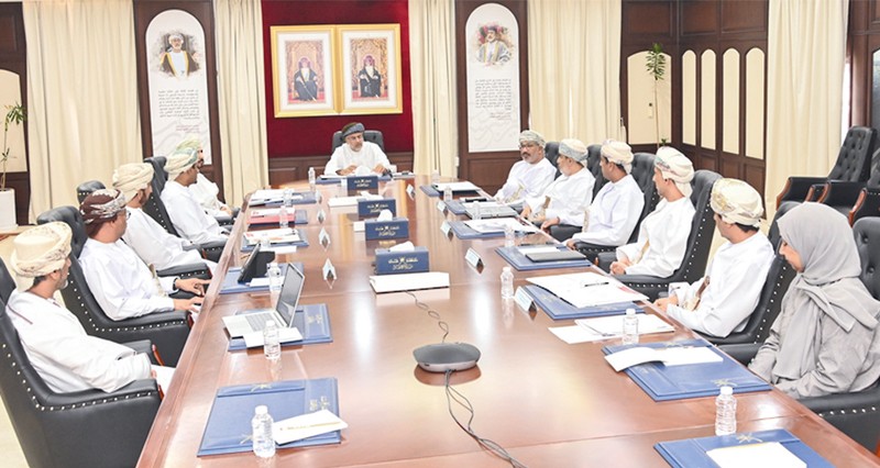 اللجنة الوطنية للتنافسية تستعرض أداء سلطنة عمان فـي المؤشرات الدولية