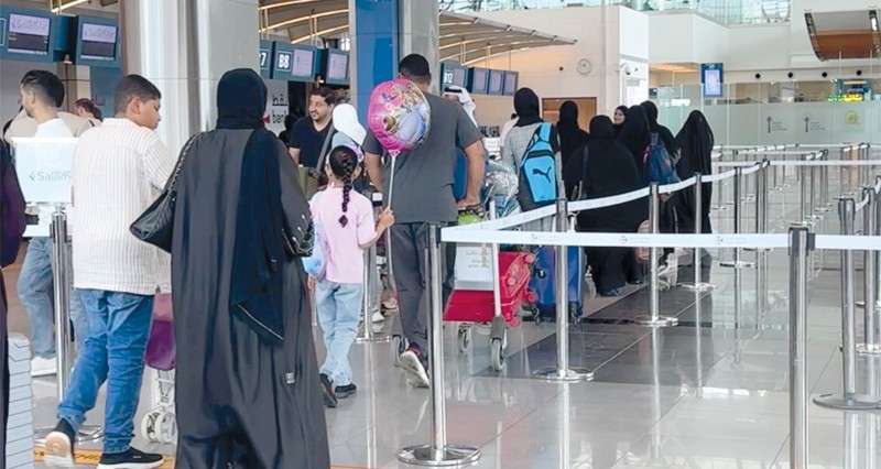 أكثر من 2.5 مليون مسافر عبر مطارات سلطنة عمان بنهاية فبراير الماضي