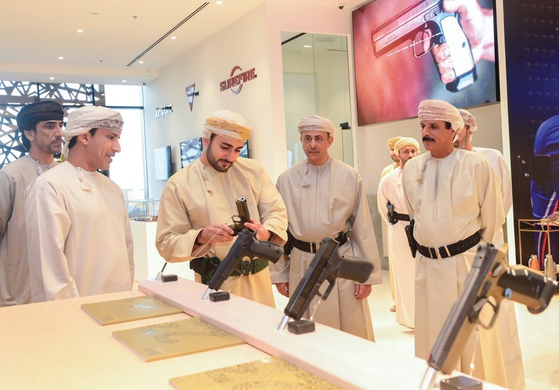 ذي يزن بن هيثم يرعى افتتاح مركز &laquo;أكتيف عمان&raquo; ونادي عمان للرماية