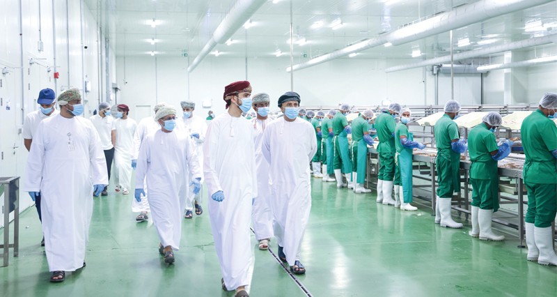 الاطلاع على المشروعات المنفذة فـي المنطقة الاقتصادية الخاصة بالدقم