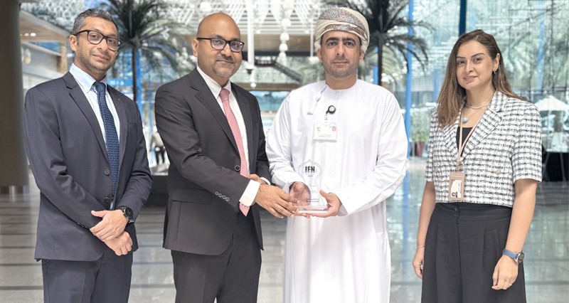 بنك مسقط يتوج بجائزة الصفقة الأفضل لهذا العام