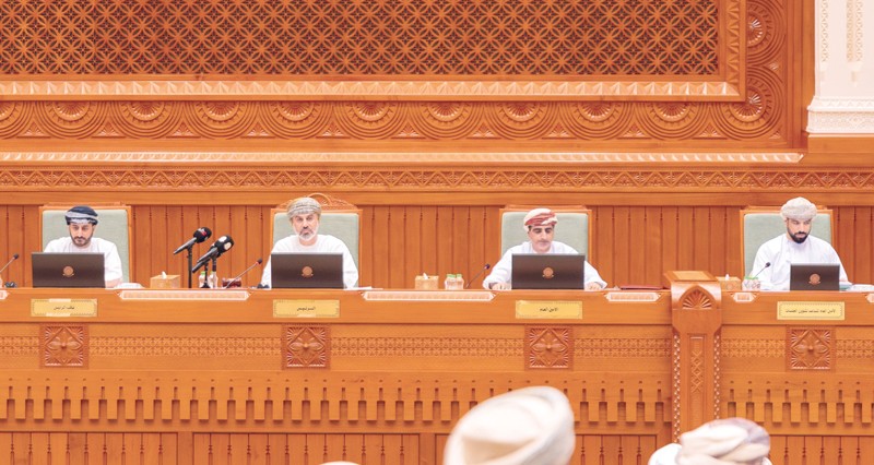 الشورى يقر مشروعي قانوني &laquo;السجل العقاري&raquo; و&laquo;تعديل بعض أحكام قانون التحكيم فـي المنازعات المدنية والتجارية&raquo; ويحيلهما إلى مجلس الدولة
