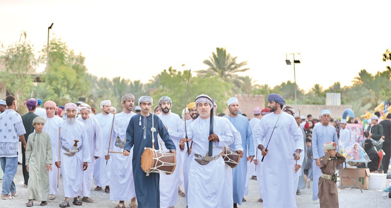 فنون ورزحات تقليدية بنخل