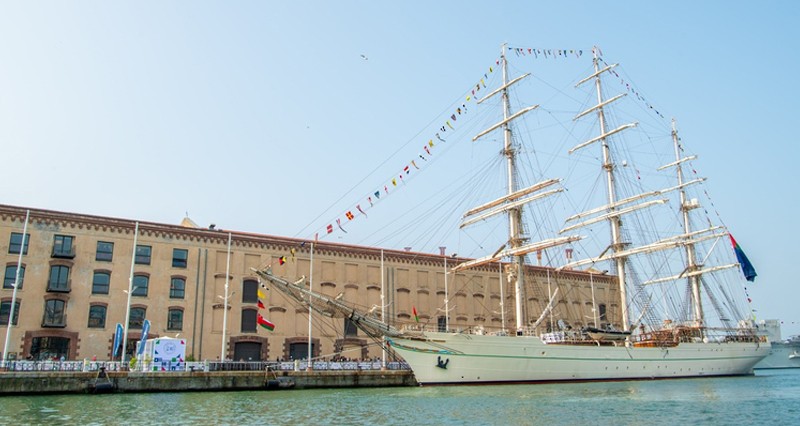 &laquo;شباب عمان الثانية&raquo; ترسو فـي ميناء جنوى الإيطالي