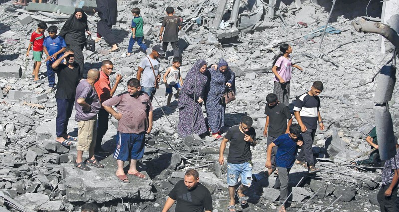 مزيد من المجازر &laquo;الإسرائيلية&raquo; يفاقم معاناة النزوح فـي غزة .. وبوادر لاستئناف التفاوض