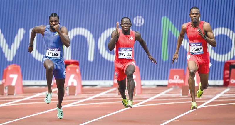 فـي الدوري الماسي بلندن: الجامايكي سيفي يفاجئ لايلز وفوز ثان تواليا لبول
