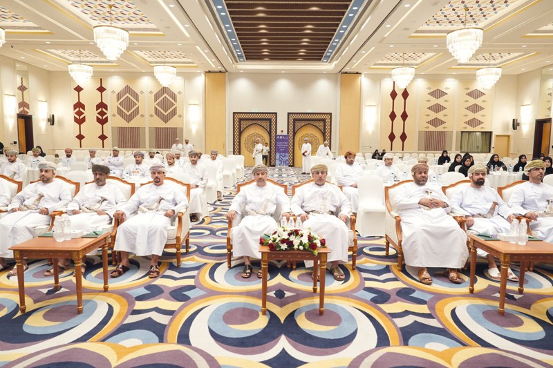 محافظة الداخلية تدشن مشروع إعداد خطتها الاستراتيجية التنموية