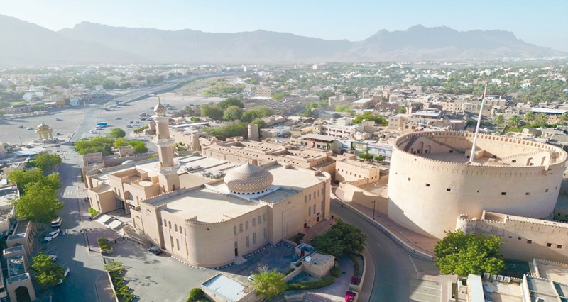 محافظة الداخلية .. التنوع الثقافـي والتراثي والسياحي يعد مقصدا وملاذا للزائرين والسائحين &laquo;1 ـ 2&raquo;