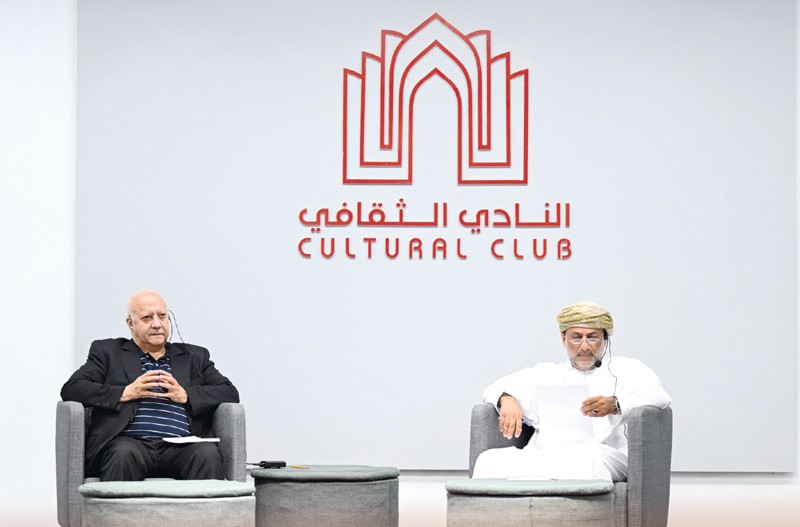 &laquo;التقدم مقوّماته وسياساته&raquo; جلسة حوارية بالنادي الثقافـي
