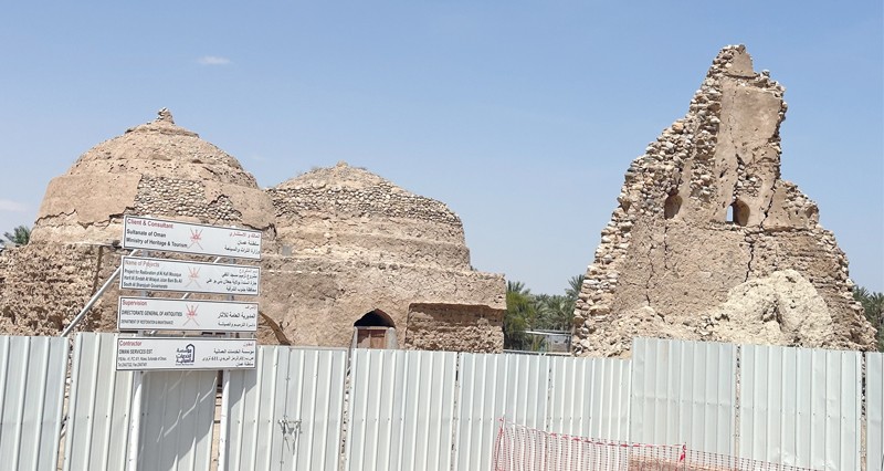 جعلان بني بوعلي ترمم أقدم مساجدها الأثرية ومعالمها الدينية