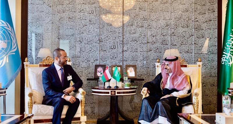 بدر بن حمد يلتقي عددا من وزراء الخارجية على هامش اجتماعات الجمعية العامة