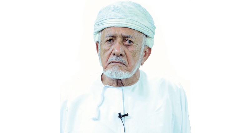 الشاعر يوسف الأنصاري.. الرحلة مستمرة نحو المعرفة والفضيلة
